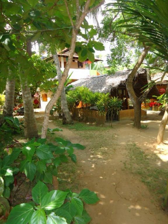 Natural Cabanas Kanattegoda Extérieur photo